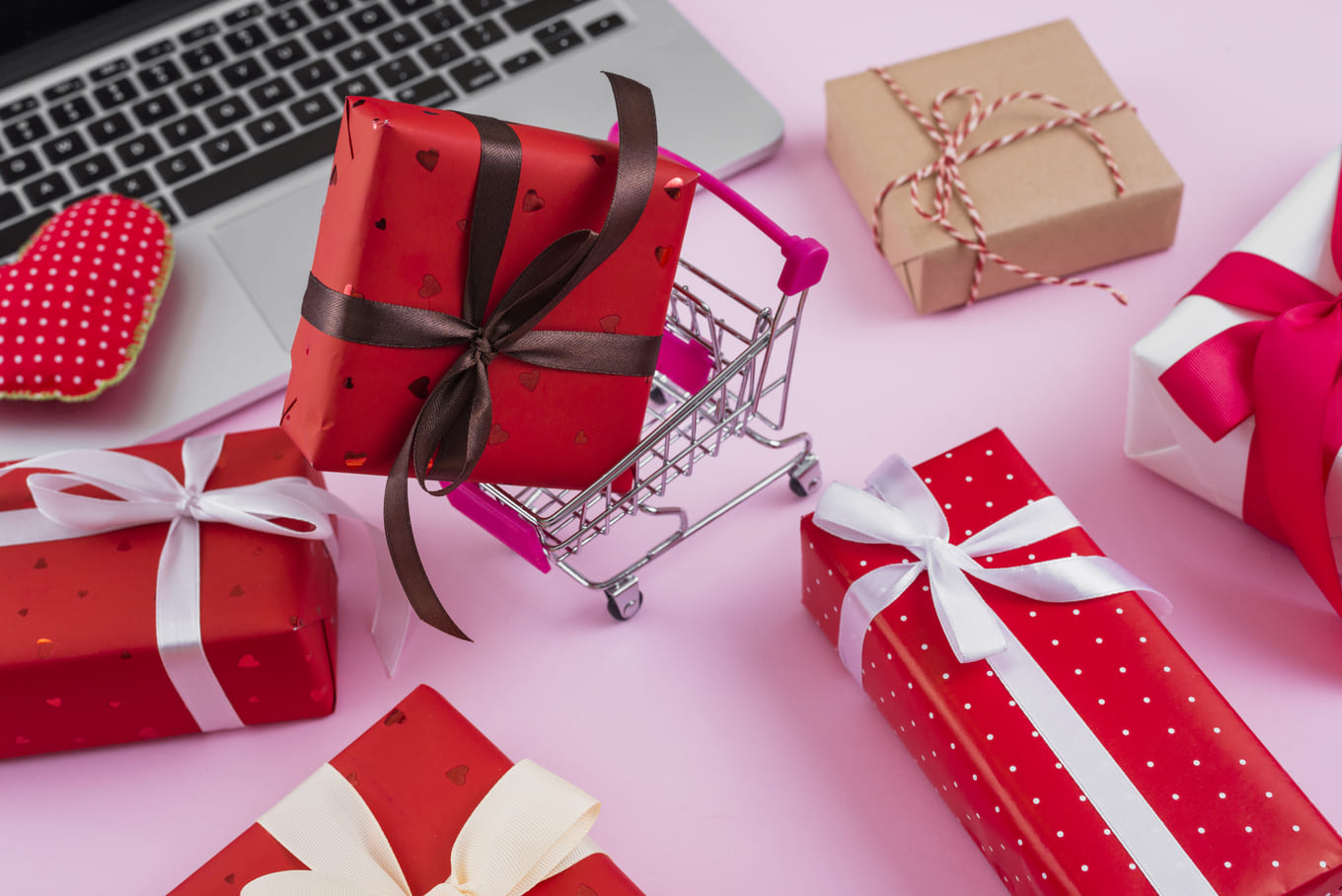 Image d'illustration, Les tendances d'achat en ligne pendant les fêtes de fin d'année