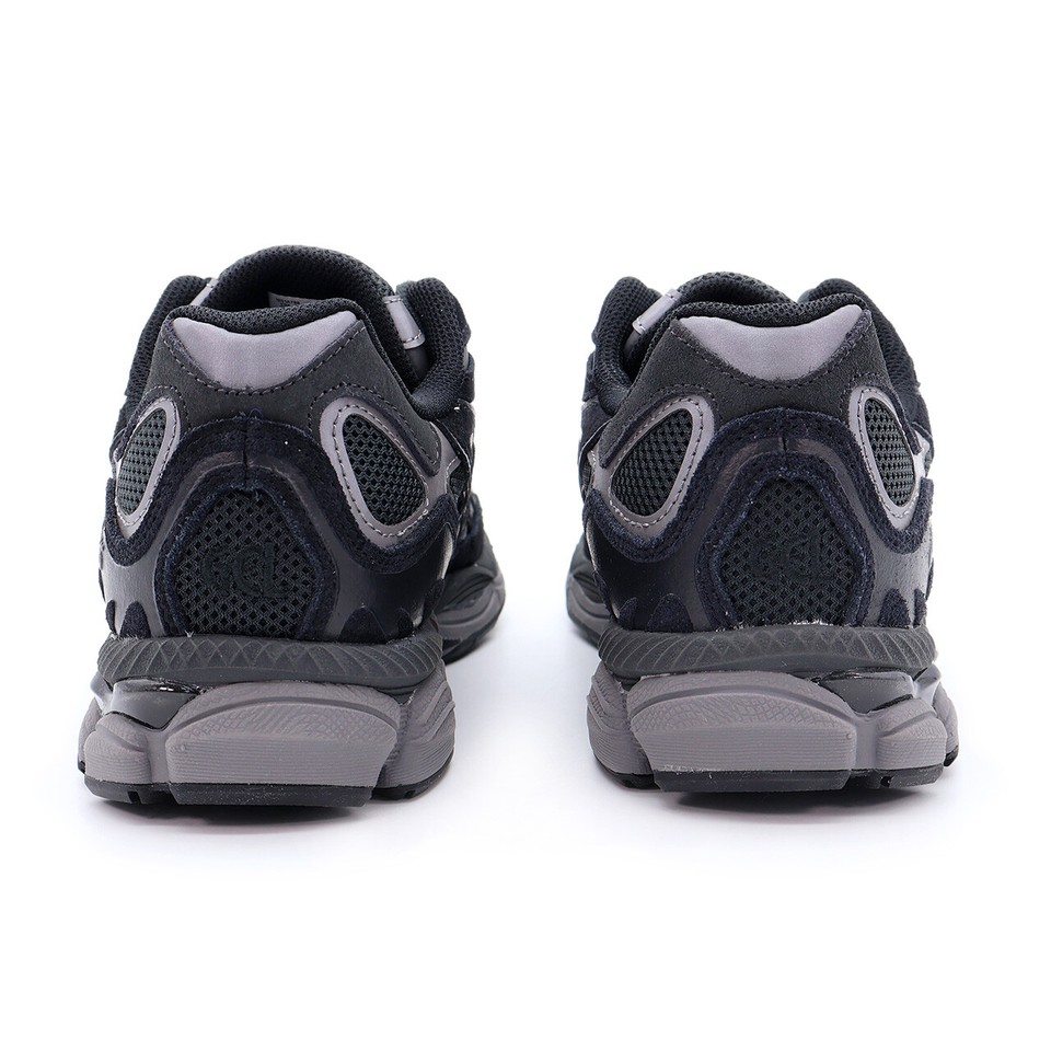 Baskets-ASICS-Gel-NYC-Noir-Graphite-Gris-5.jpg
