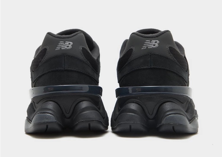 Chaussure-New-Balance-9060-Noir-3.jpeg