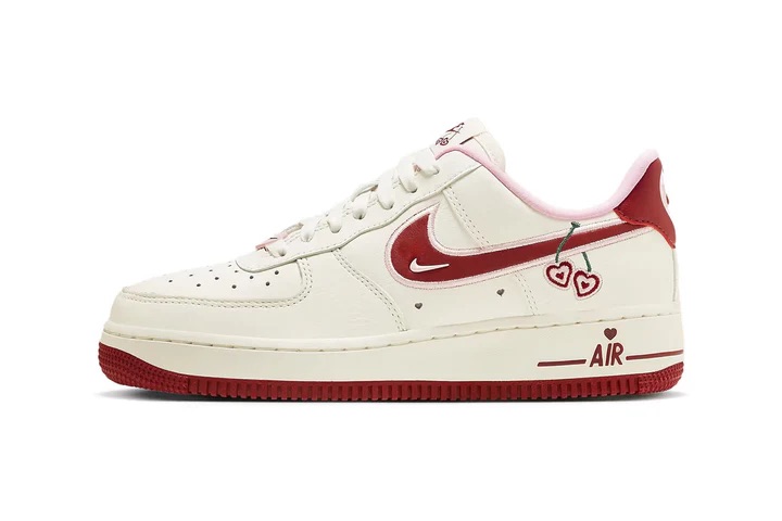Chaussure-Nike-Air-Force-1-Low-Valentine-s-Day-2.jpeg