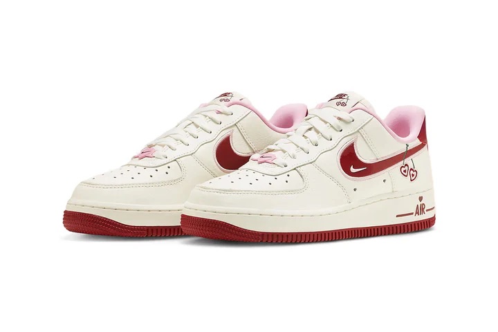 Chaussure-Nike-Air-Force-1-Low-Valentine-s-Day-3.jpeg