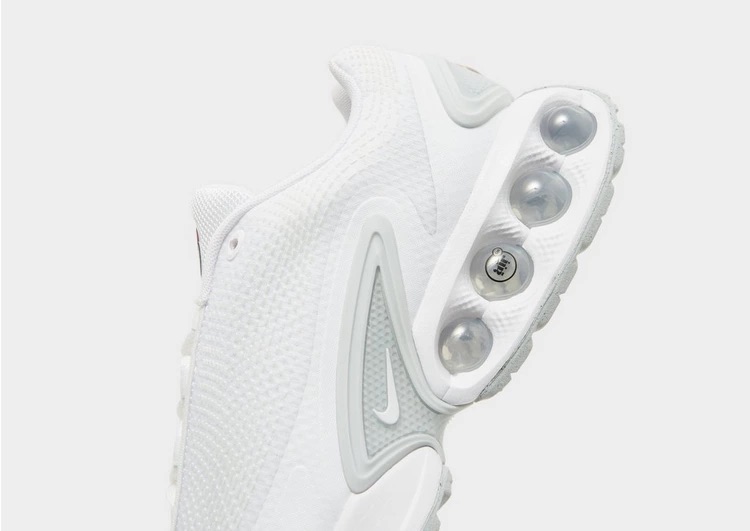 Chaussure-Nike-Air-Max-Dn-6.jpeg