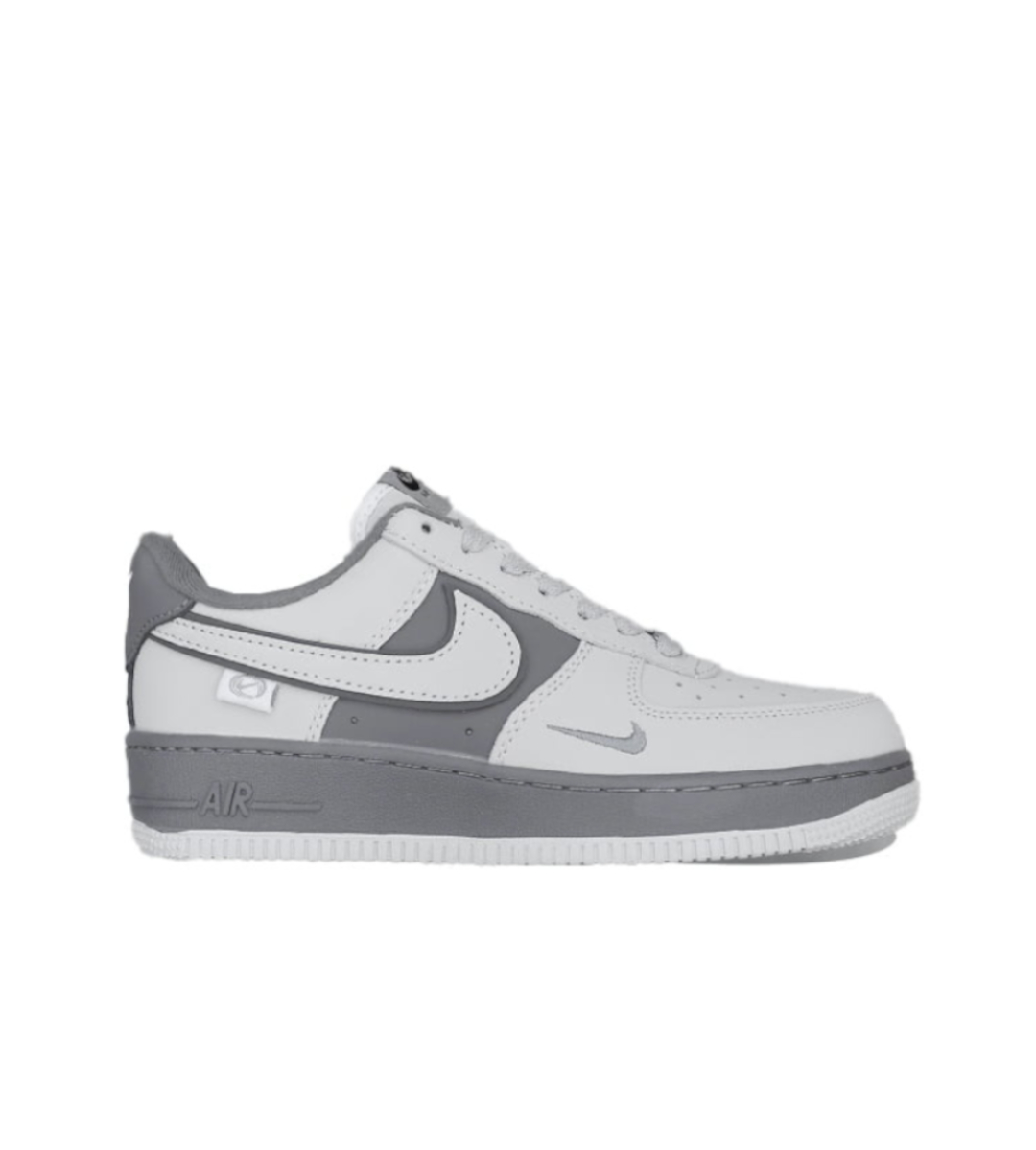 Chaussures Nike Air Force 1 07 Blanc Gris Fonce