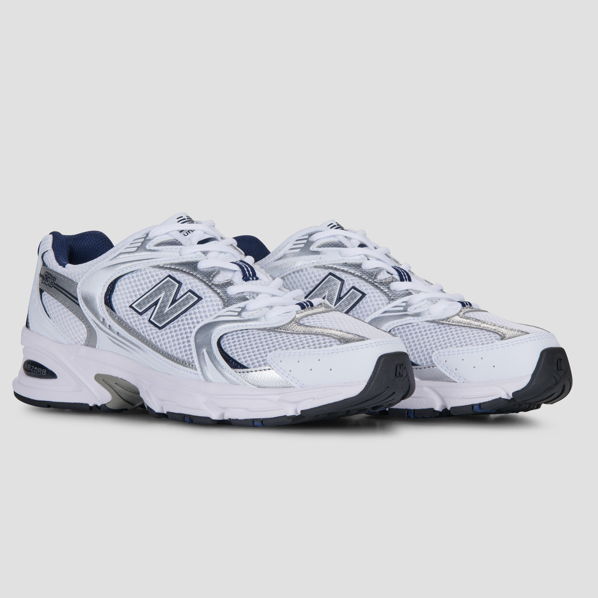 Chaussures-enfants-New-Balance-530-Blanc-Metallique-3.jpeg