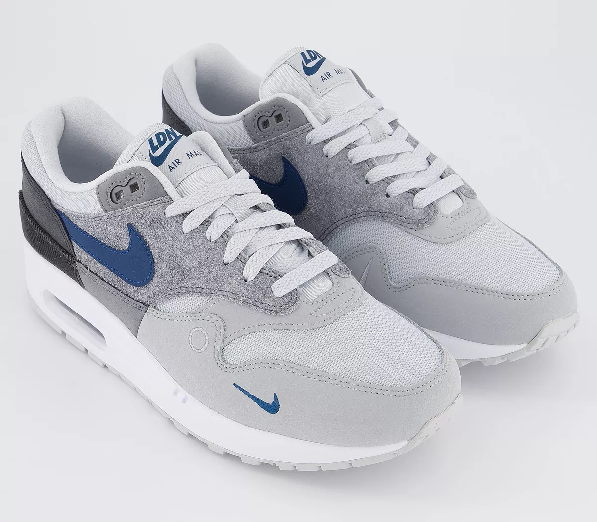 Nike-Air-Max-1-Gris-Fumé-et-Blue-4.jpg