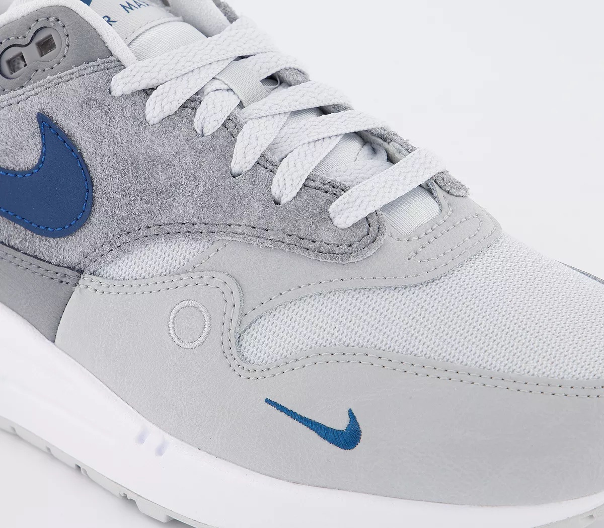 Nike-Air-Max-1-Gris-Fumé-et-Blue-5.jpg