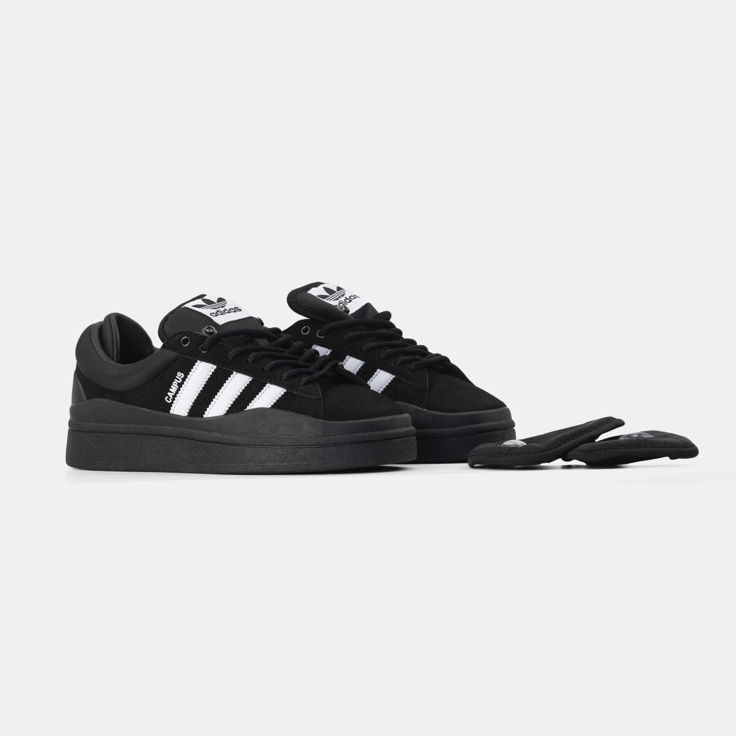chaussures-adidas-x-bad-bunny-campus-noire-4.jpeg