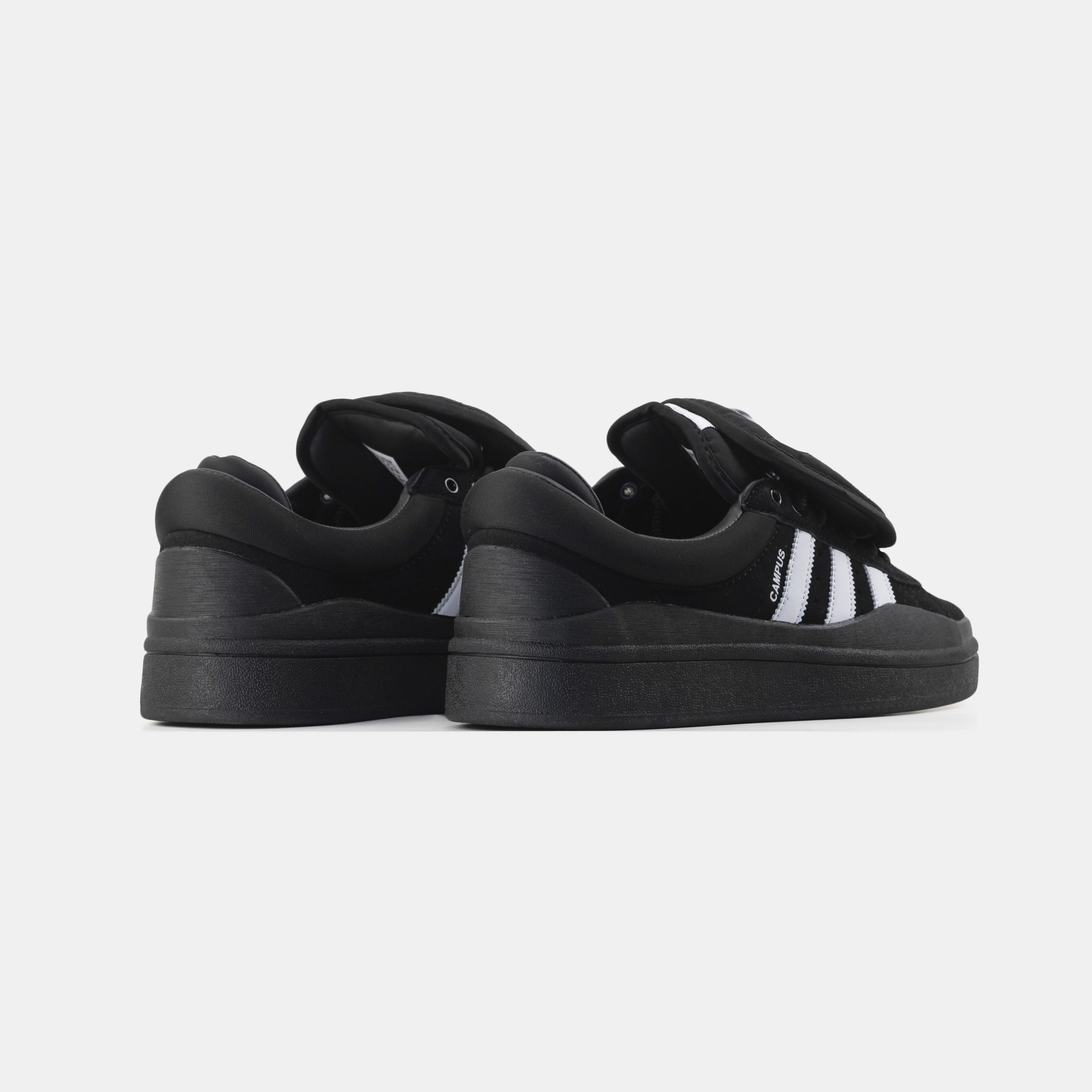 chaussures-adidas-x-bad-bunny-campus-noire-5.jpeg