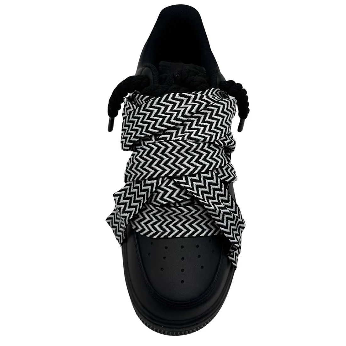 chaussures-nike-air-force-1-low-07-blanc-lanvin-lacets-rope-blanc-et-noir-3.jpeg