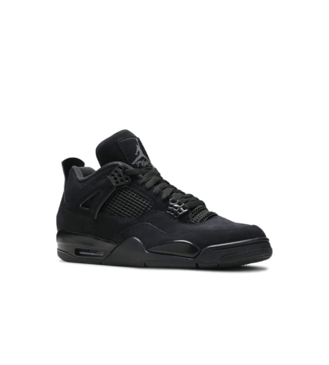 chaussures-nike-air-jordan-retro-4-full-black-2.jpeg