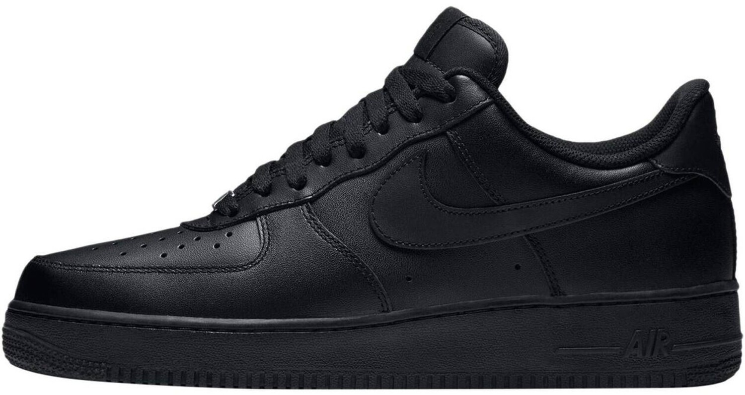nike-air-force-1-unicolore-noir-2.jpg