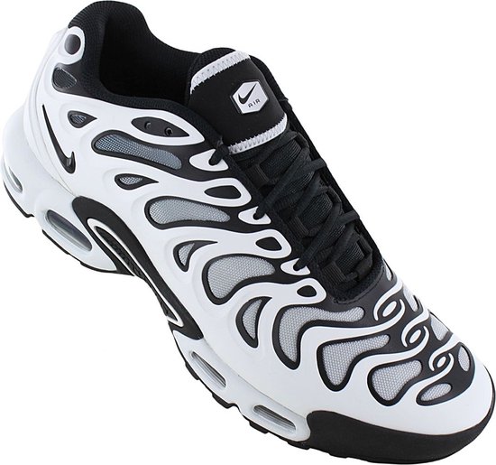nike-air-max-plus-tn-drift-panda-3.jpg