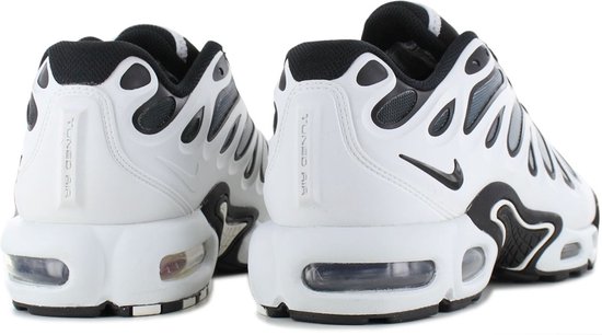 nike-air-max-plus-tn-drift-panda-7.jpg