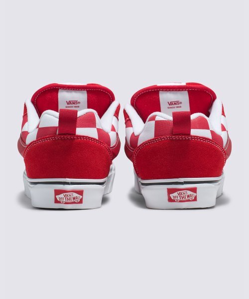 vans-knu-skool-damier-rouge-et-blanc-5.jpg